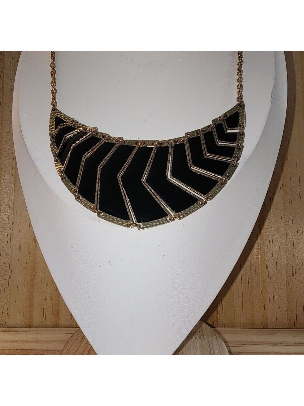 Black and Gold Necklace - Picture 2 of 5
